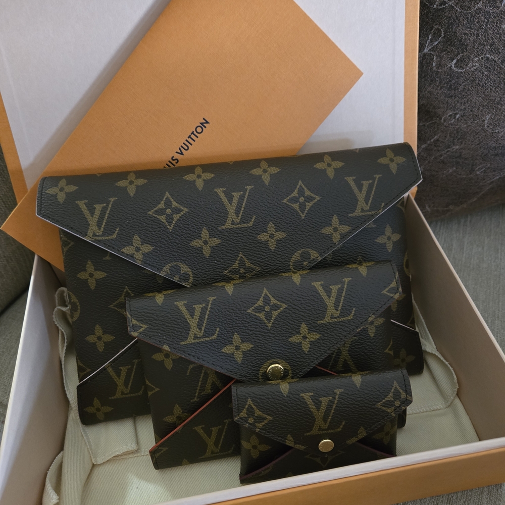 Louis Vuitton Dark Brown Monogram Wallet Set